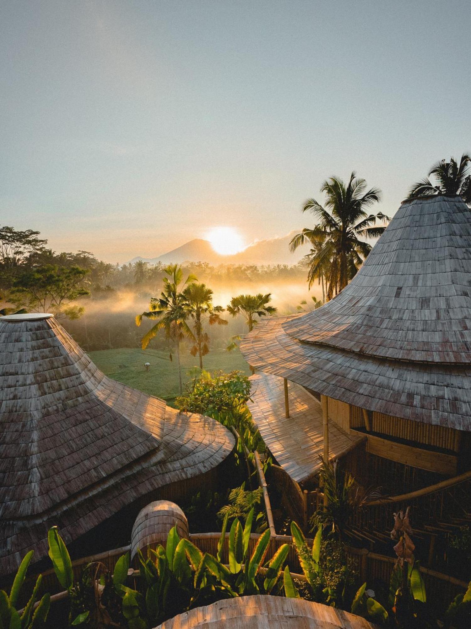 Eco Six Bali Hotel Tampaksiring Exterior photo